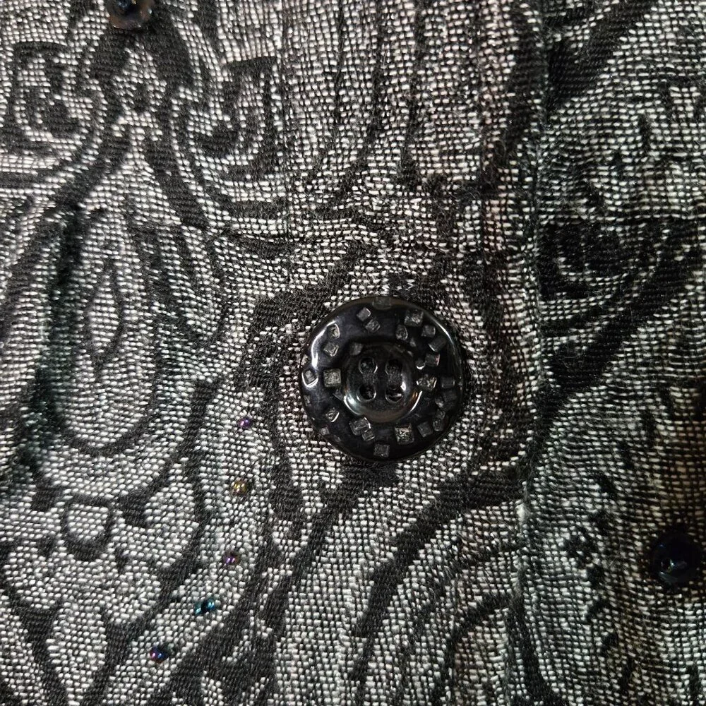 Vintage  L Tapestry Maximalist Art to‎ Wear Beaded Black Silver Shirt Jacket